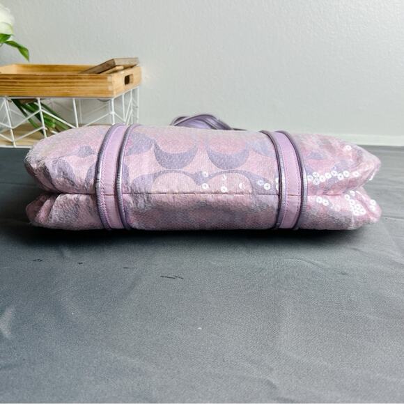 Coach Poppy Signature Sequins Limited Edition Pink Purple Glam Tote bag 14536 - Picture 4 of 10